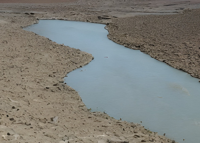 Sungai Efrat Kering dengan Cepat, Bakal Muncul Gunung Emas? 