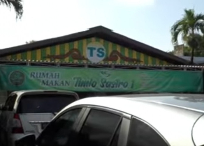 10 Kuliner Solo Terkenal Legendaris, Ada Kuliner yang Membuat Jokowi Rela Antri