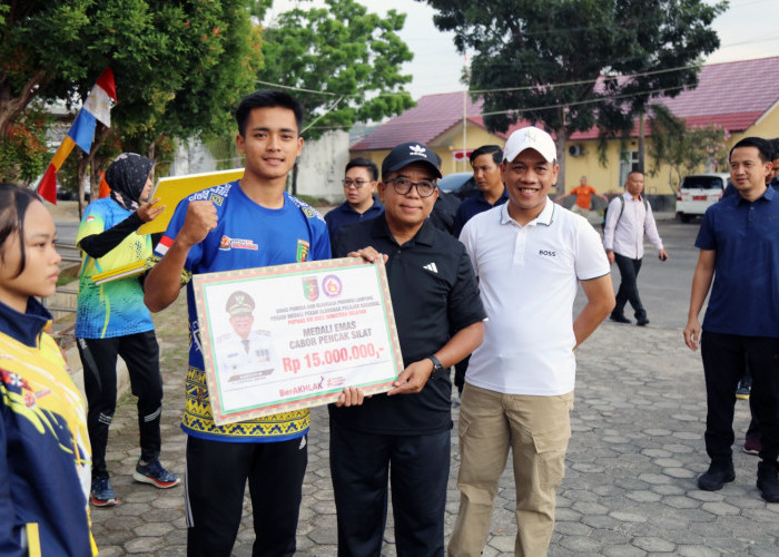 Pemprov Lampung Beri Bonus Rp 410 Juta Untuk Atlet dan Pelatih Berprestasi di Popnas XVI