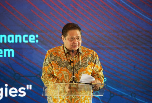 Airlangga: Manfaatkan Kemudahan Pendirian Koperasi Melalui UU Cipta Kerja