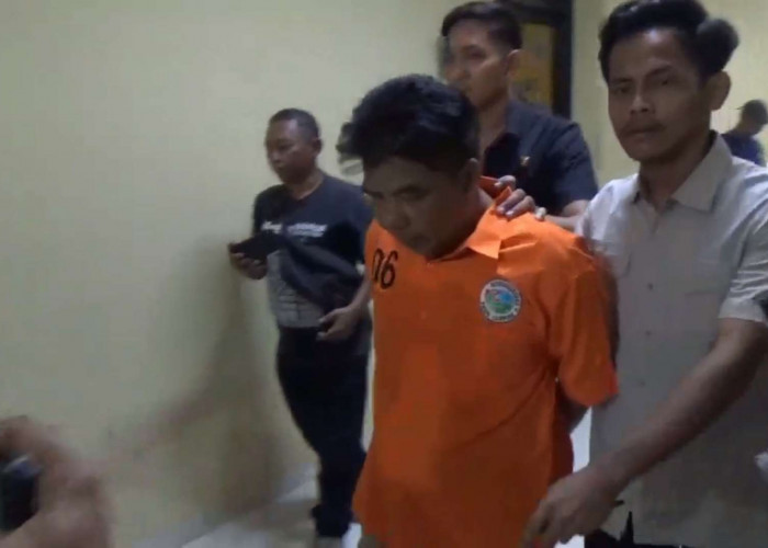 Grebek Kampung Narkoba, Polisi Berhasil Mengamankan Satu Dari Dua Bandar