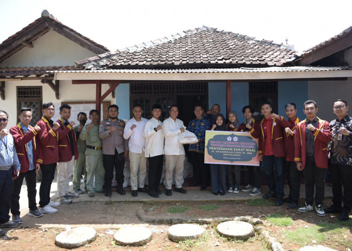 Universitas Teknokrat Indonesia Serahkan Bantuan 1.000 Paket Sembako untuk Masyarakat