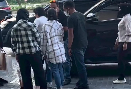 Begini Kronologi Penangkapan Artis Nikita Mirzani yang Buat Histeris Anaknya