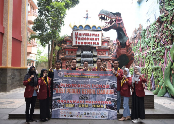 Peduli Gempa Cianjur, Mahasiswa UTI Donasikan Bantuan