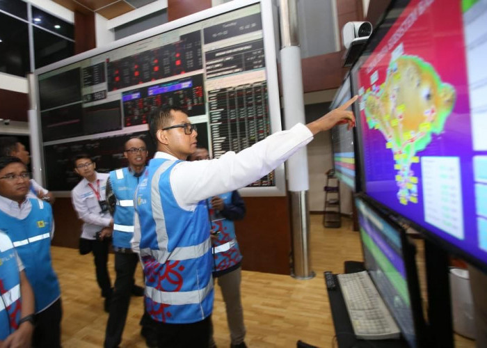 Berhasil Jalankan Transformasi Digital, Dirut PLN Dianugerahi The Most Reputable CEO in Digital Platform