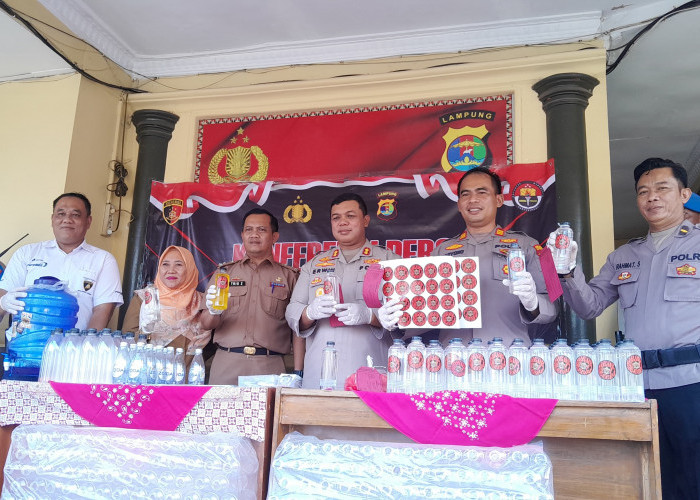 Jual Arak Bali Ilegal ke para Pelajar, Pelaku Diamankan Polisi