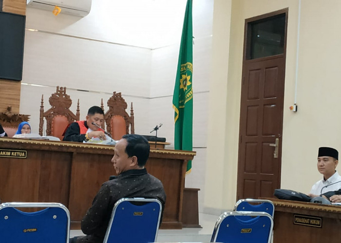 Buka Kegiatan Bimtek Kades, Asisten I Lampura Mankodri Akui Terima Rp 5 Juta dari Kadis PMD