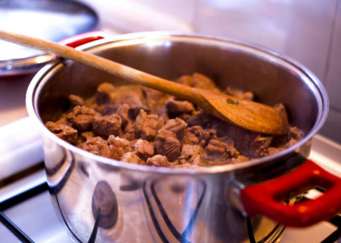 Tak Hanya Rendang, Ini 10 Rekomendasi Makanan Idul Adha yang Bisa Kamu Coba di Rumah!