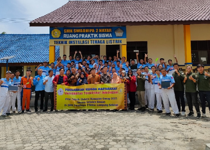 PKM UTI Kunjungi SMK Swadhipa 2 Natar