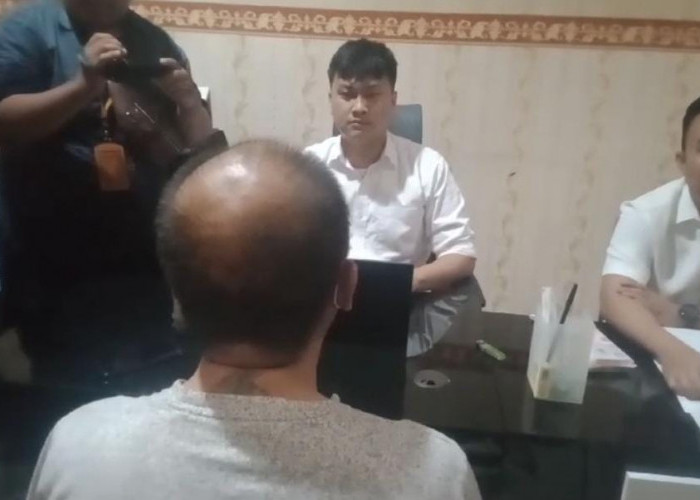 Warga Keturunan Tionghua Edarkan Upal Diamankan Warga Saat Membeli Solar