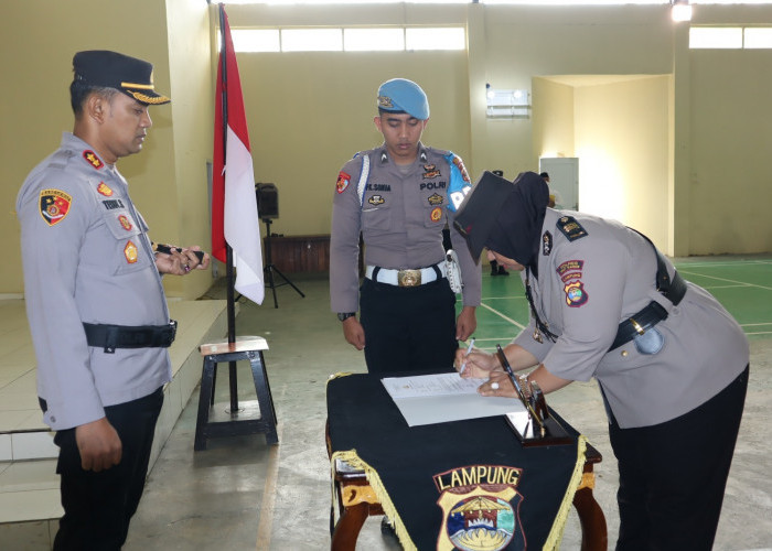 Sah! Dua Pejabat Polres Waykanan Berganti
