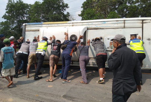 Bus Damri Terguling, Ini Identitas Korbannya