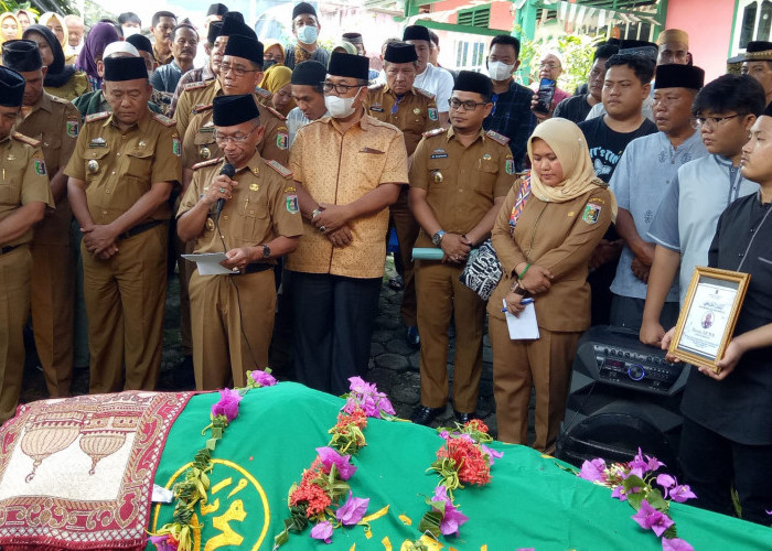 Kaban Kesbangpol Lampung Timur Meninggal Dunia di Kapal Laut 