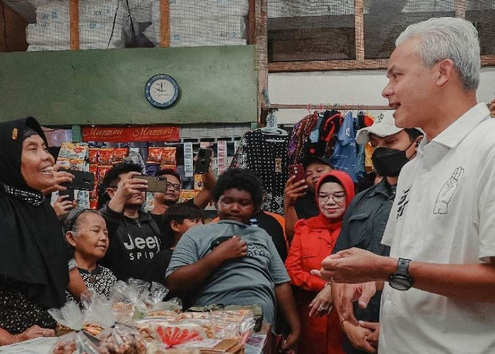 Ganjar Pranowo Luncurkan Program Satu Keluarga Miskin Satu Sarjana Apa Itu? 