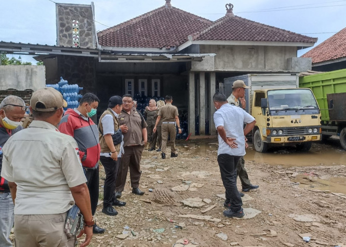 Tim Gabungan Turun, Temukan Empat Usaha di Pringsewu Tanpa Dokumen Perizinan Lengkap 