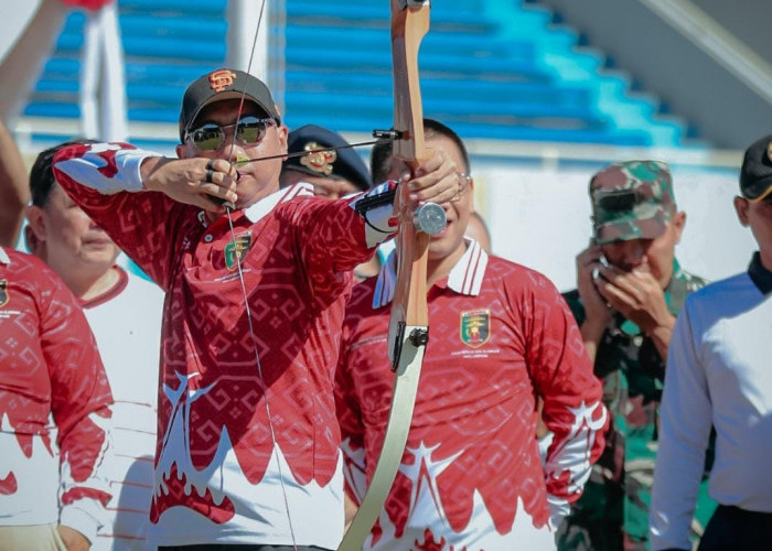 243 Atlit Panahan Berebut Piala Gubernur Lampung 