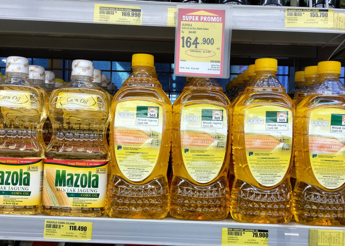 Hari Terakhir! Harga Sakti Minyak Goreng Sania 2 Liter di Superindo
