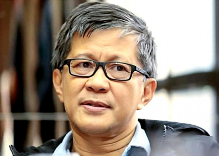 Peribahasa Sepandai-pandai Bajing Melompat, Akhirnya Rocky Gerung Terjatuh Juga