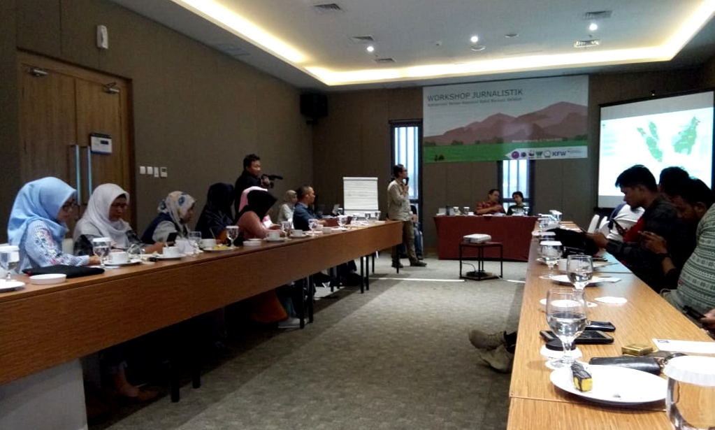 Pentingnya Jurnalis Belajar Peliputan Isu Lingkungan