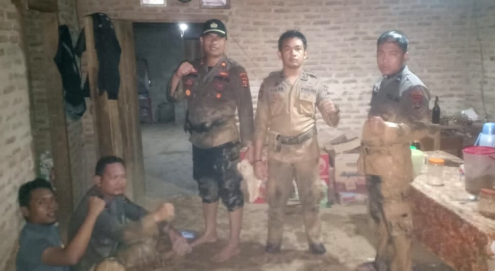 Jangan Lupakan Mereka yang Mandi Lumpur Demi Pemilu!