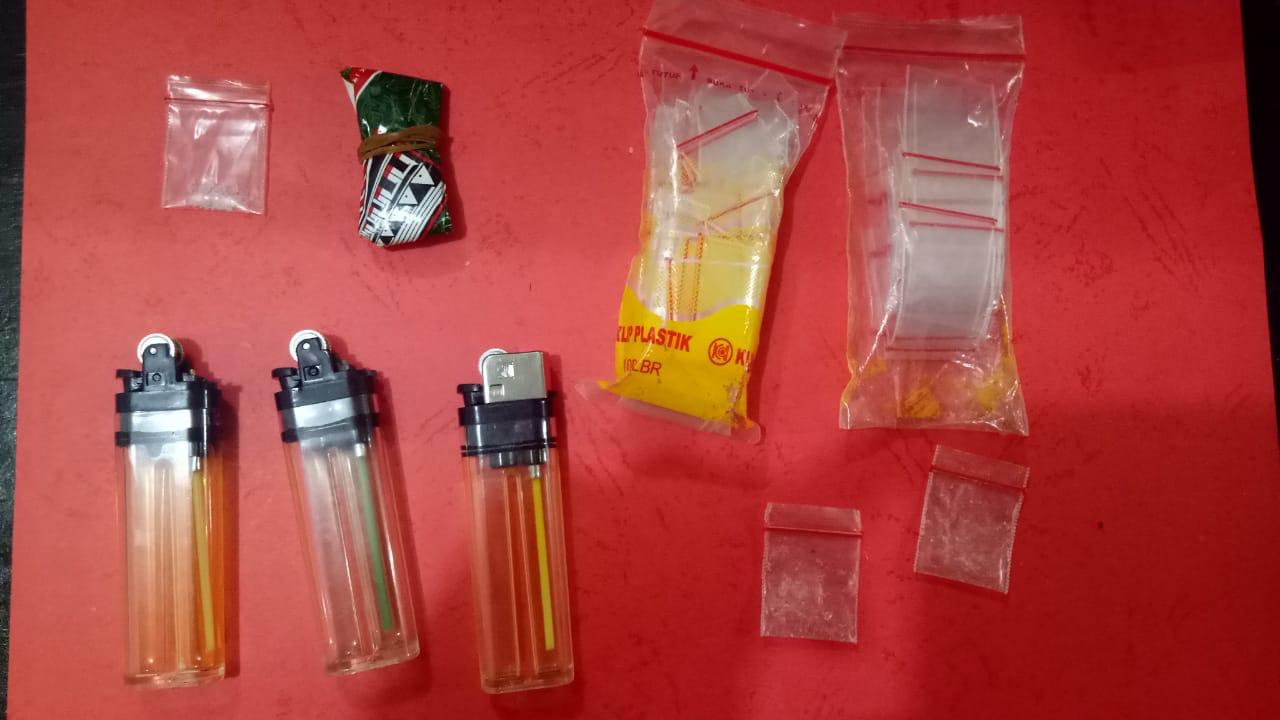 Pengedar Sabu Diamankan Saat Tunggu Pelanggan