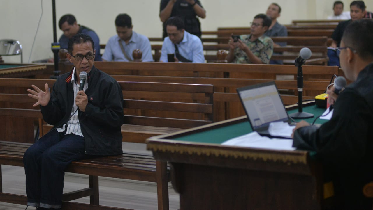 Keluarganya Dapat Sejumlah Proyek, Khamami Tidak Tahu
