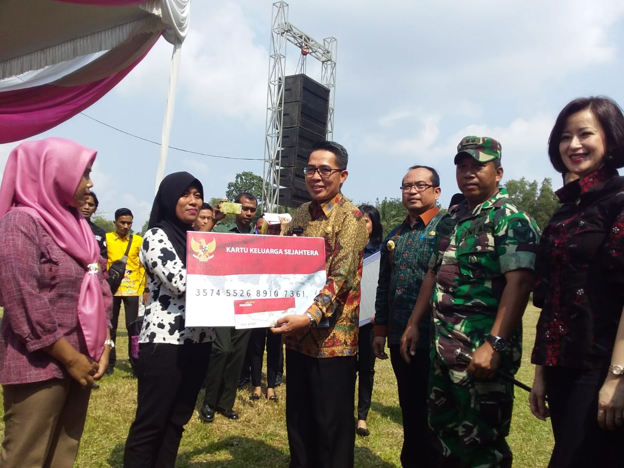41 ribu KK di Lamtim Terima Bantuan Pangan Non Tunai
