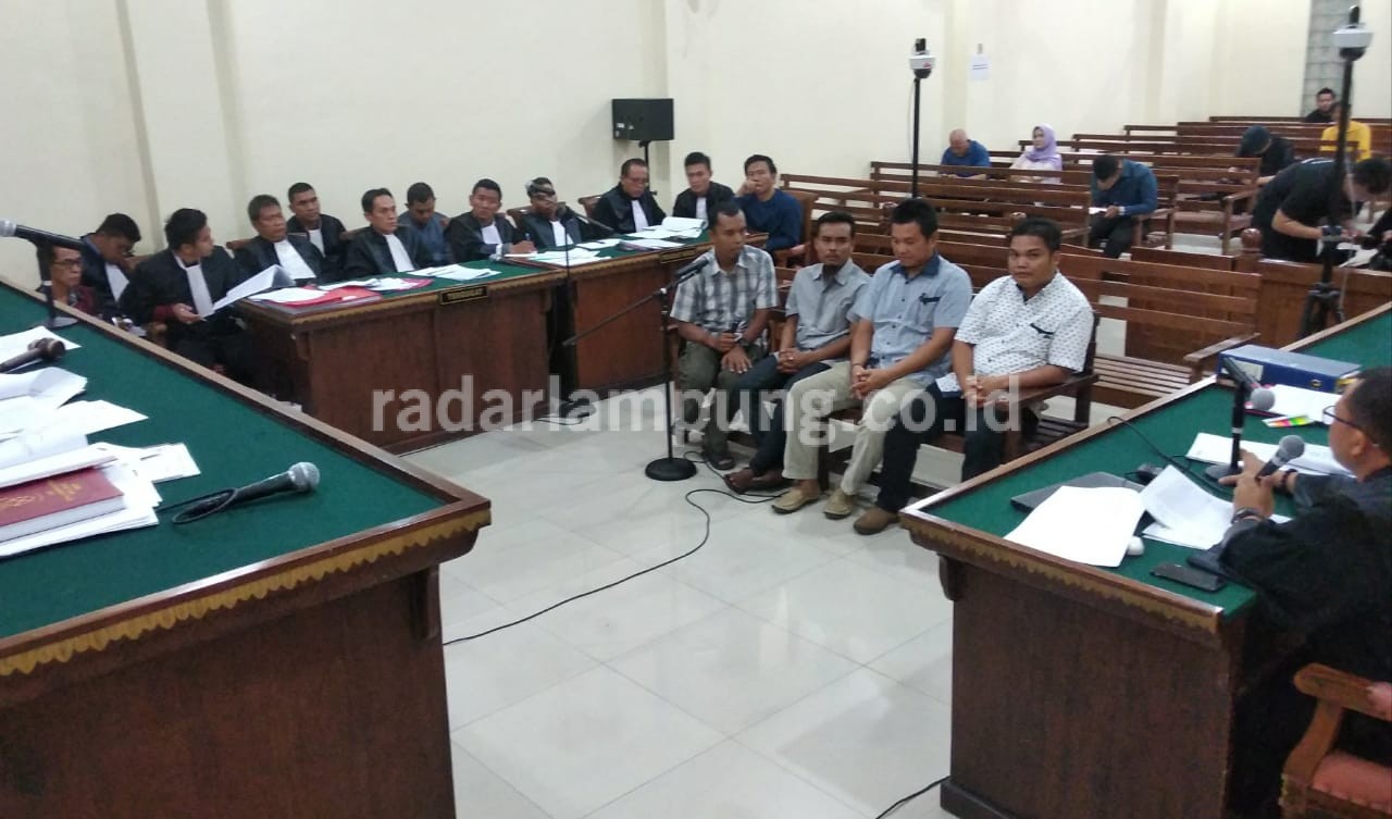 Mantan Sopir Khamami Mengaku Berikan Uang ke Sekretaris Dinas Pemukiman