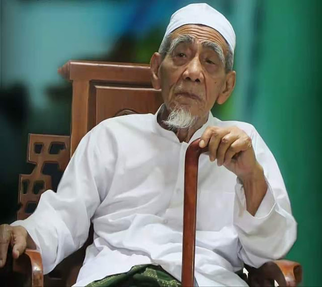 Mbah Maimoen Zubair
