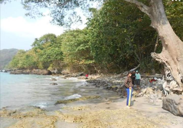 Sale, Pulau Legundi Dijual 6 M ?