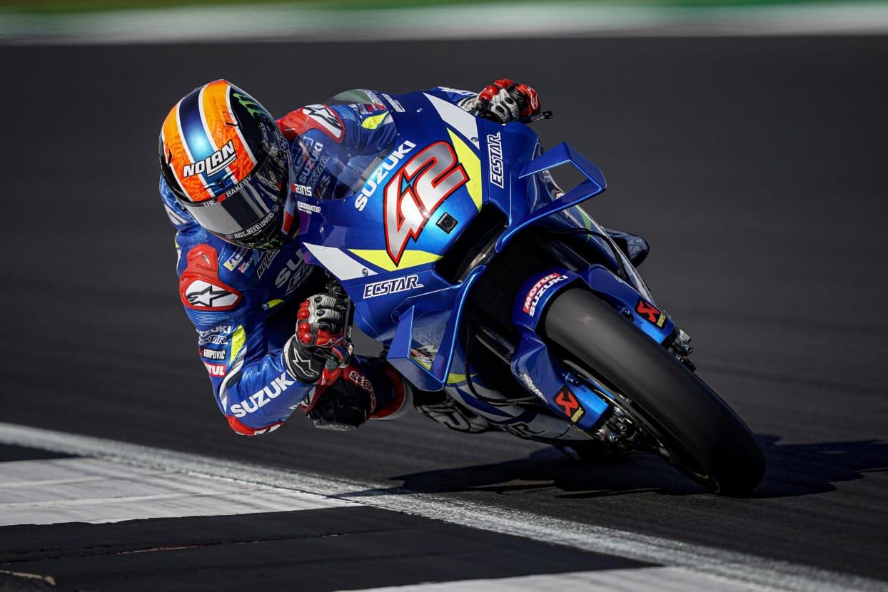 Beri Kejutan di Garis Finish, Alex Rins: Terimakasih Tim