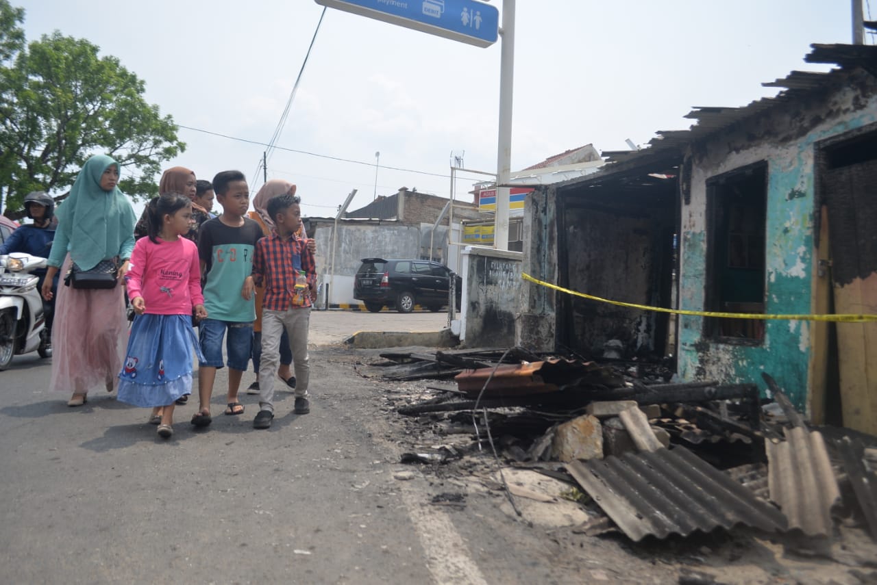 Saksi Dengar Suara Ledakan, Polisi Sebut Penyebab Kebakaran Akibat Tabung Gas Bocor