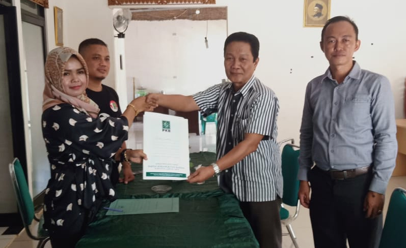 Andry Sohar Kembalikan Berkas Balonbub ke NasDem dan PKB Lamtim