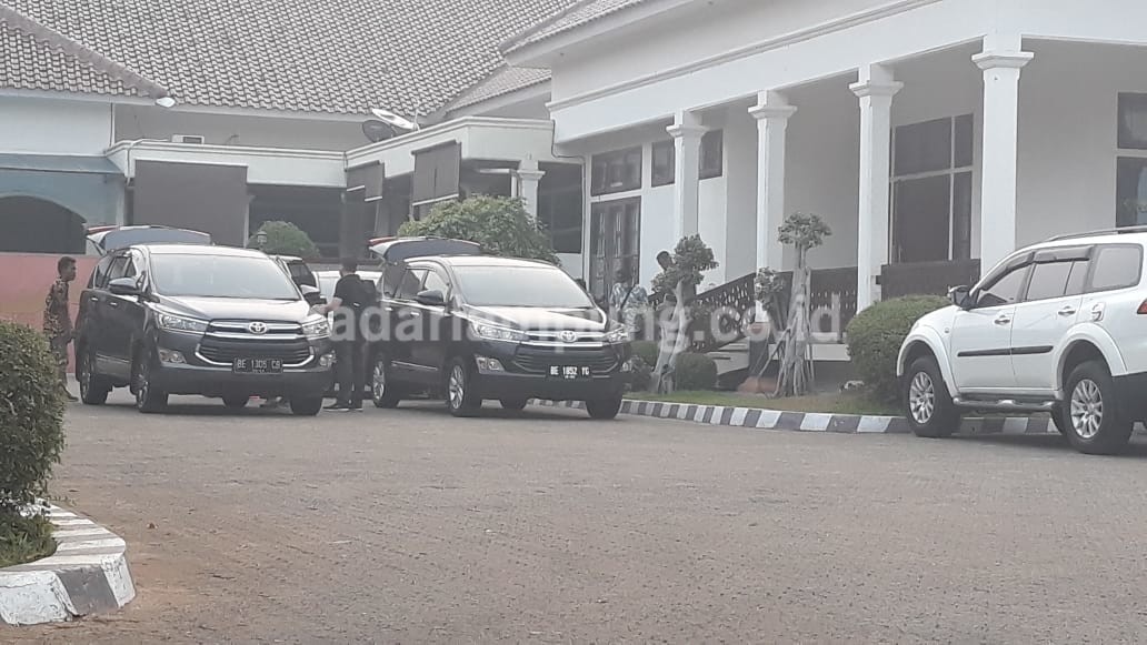 Geledah Lima Titik di Lampura, Dokumen Sitaan KPK Menumpuk