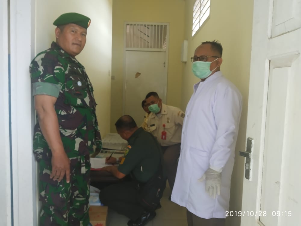 Ratusan Anggota Kodim 0410/KBL Laksanakan Tes Urine