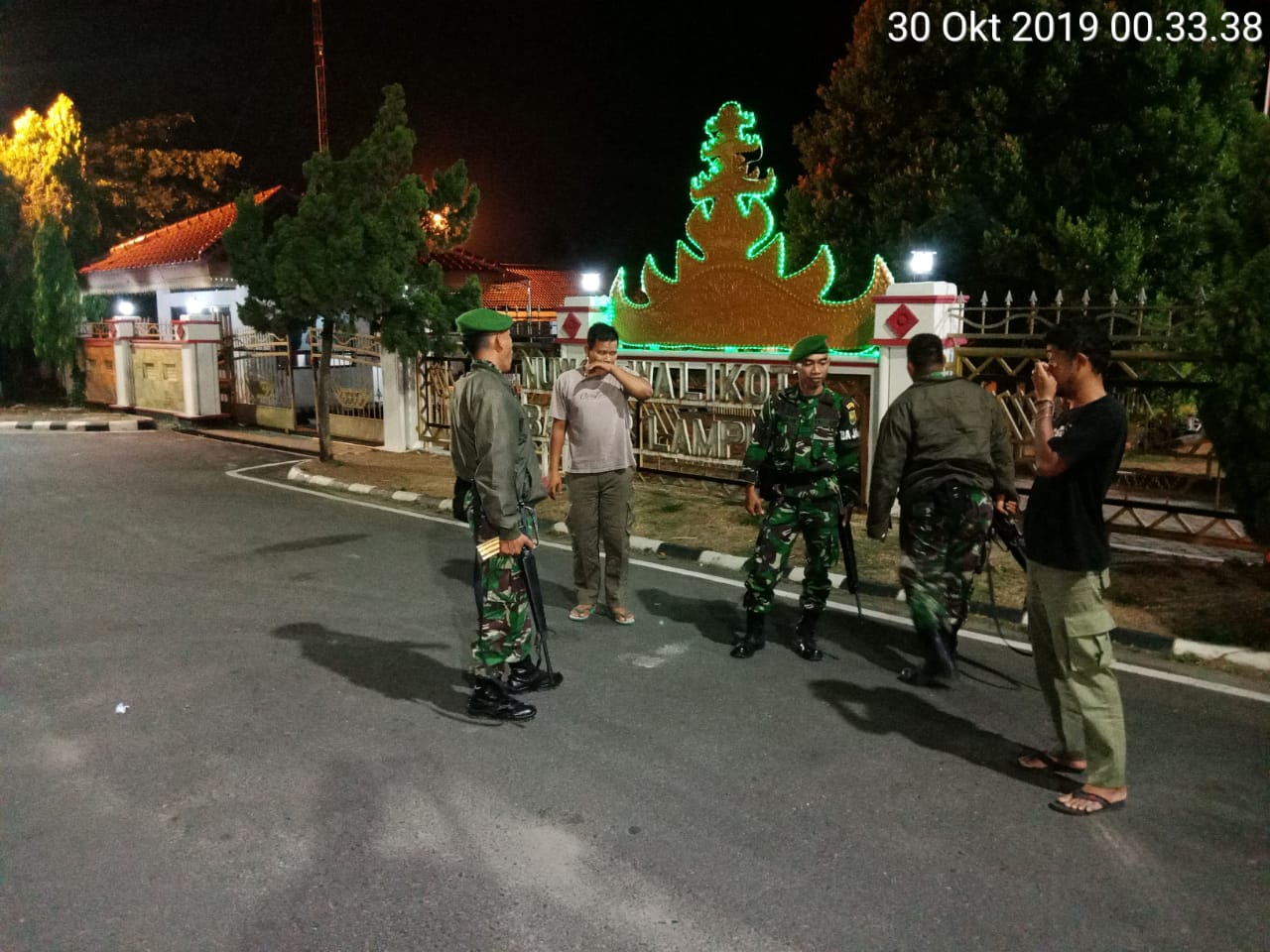 Anggota Kodim 0410/KBL Patroli Gabungan Malam