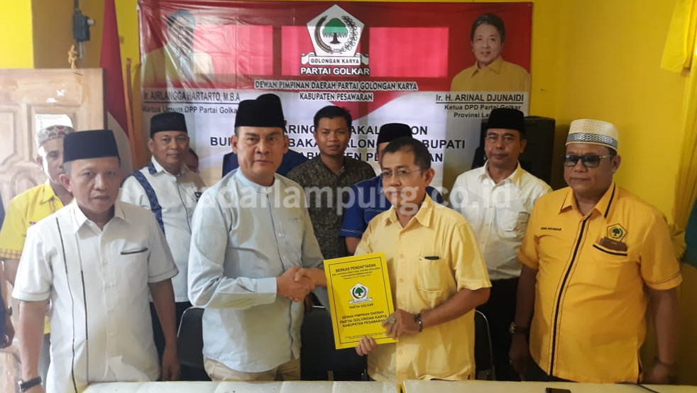 Ketua PAN Pesawaran Kembalikan Berkas Balon Wabup ke Golkar