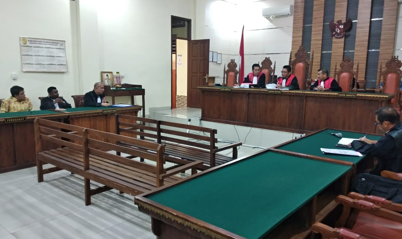 Bantah jadi Buron, Terdakwa Korupsi Bantuan Siswa : Saya Sakit Dijenguk Kasipidsus
