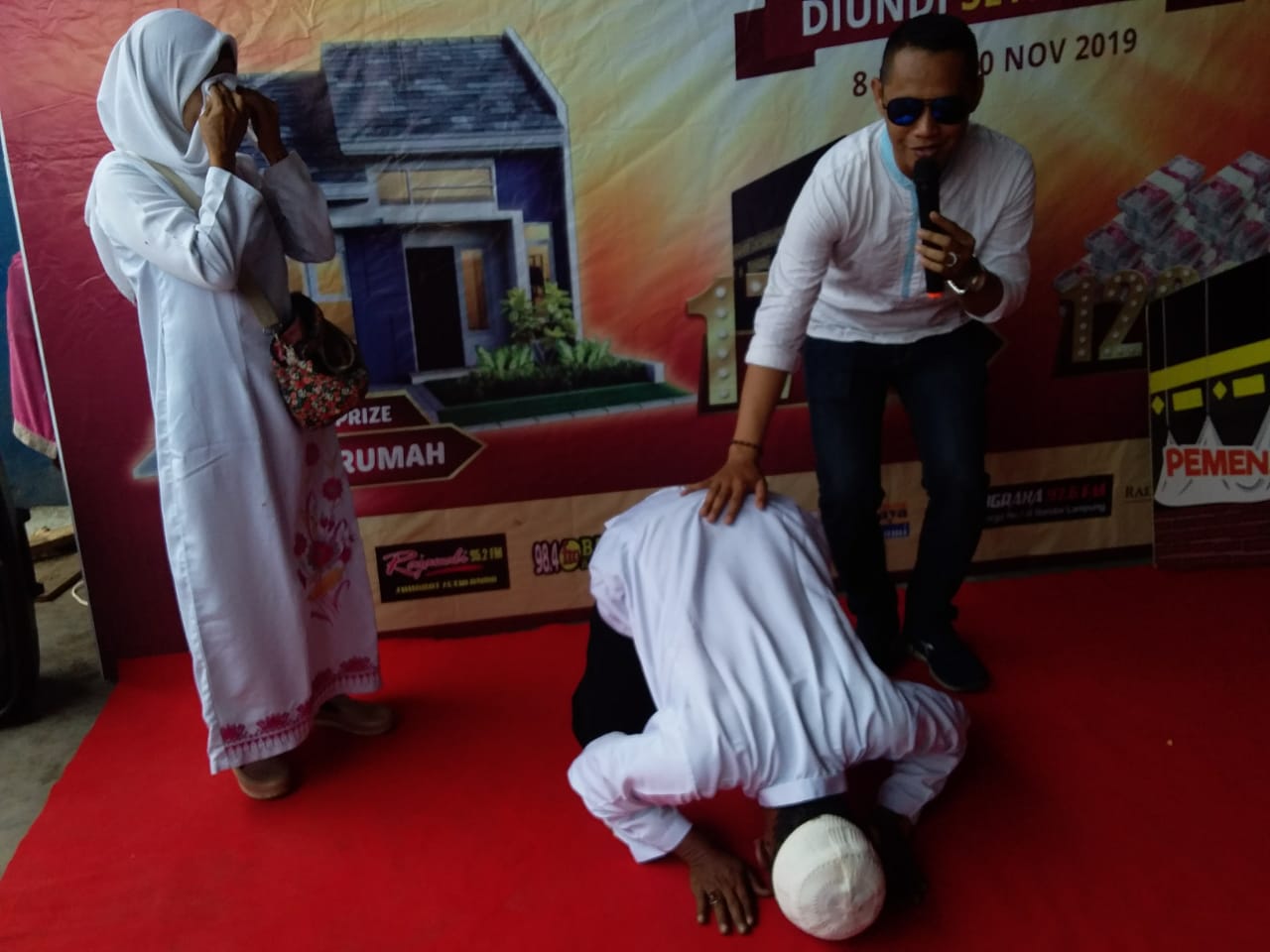 Dapat Hadiah Umroh Toramoka, Sabar Sujud Syukur