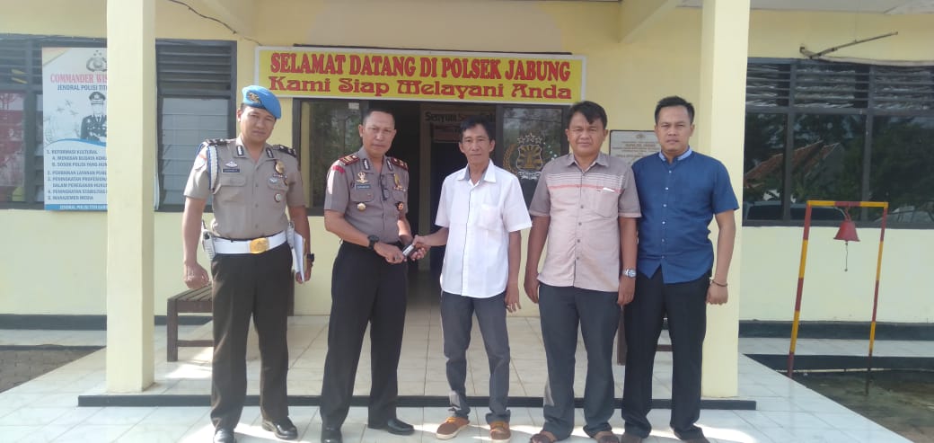 Warga Jabung Serahkan Senpi ke Polisi