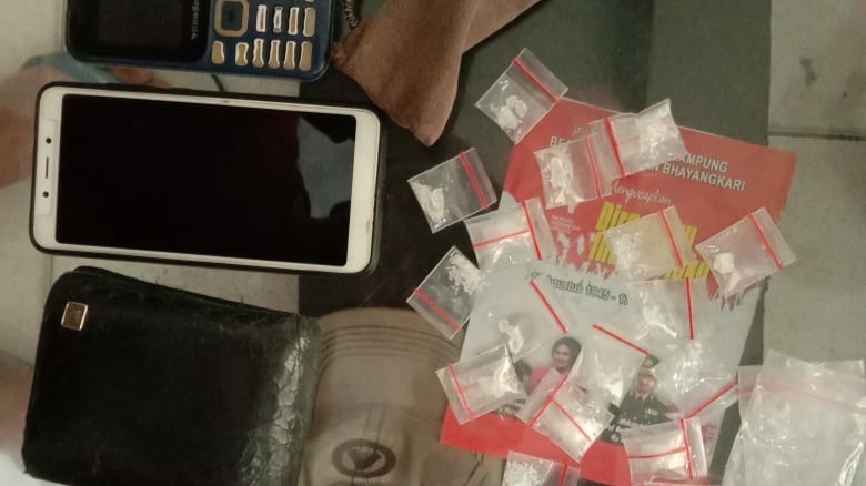 Miliki 18 Paket Sabu, Pria Asal Jl. Onta Kedaton Diciduk Polisi