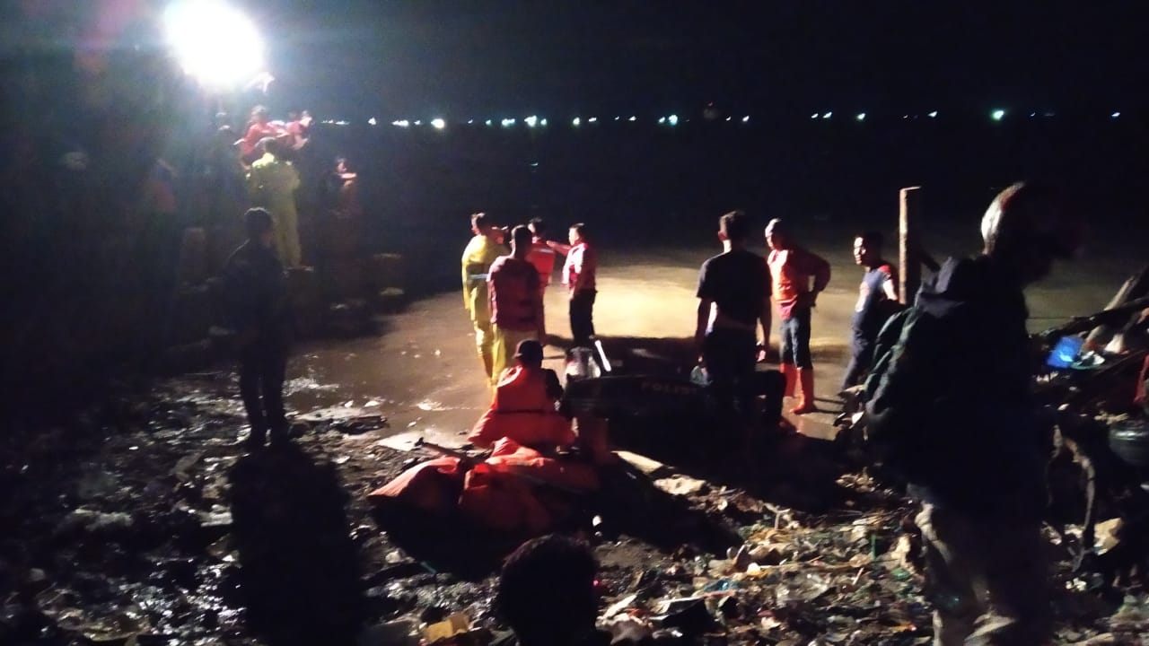 Pencarian Bocah Tercebur ke Irigasi Dihentikan Karena Cuaca Buruk
