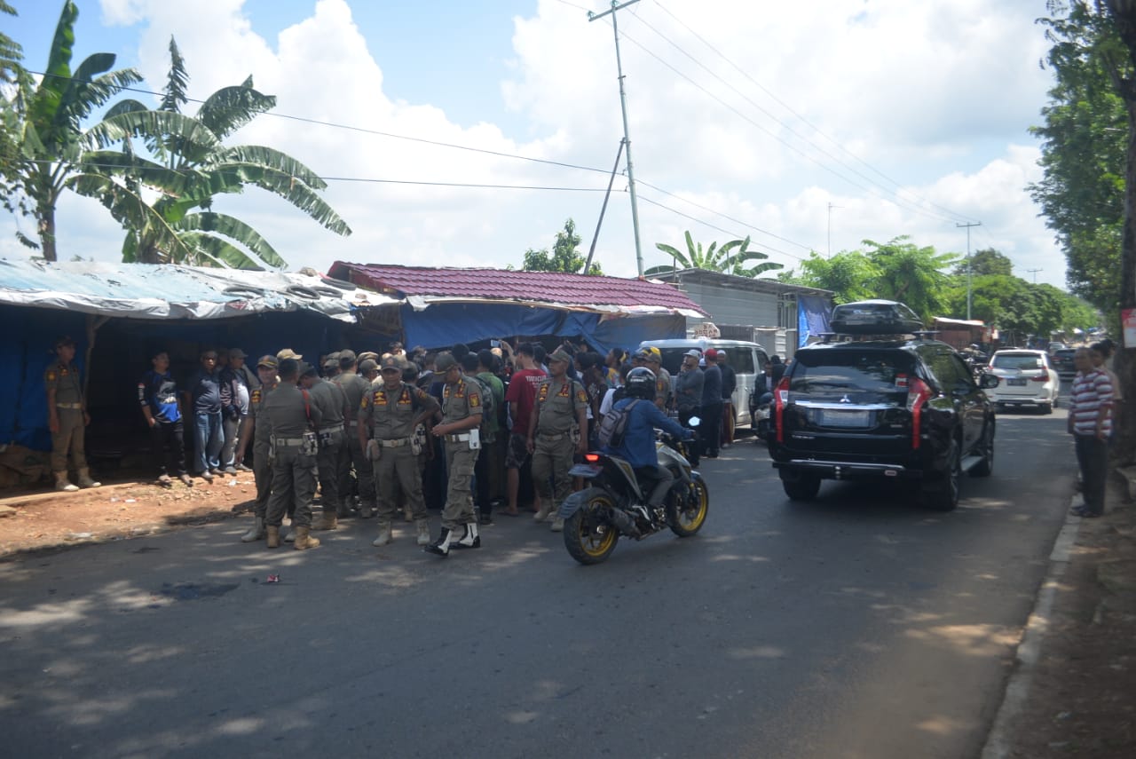 Terkait Penggusuran, Kasat dan Kabid Pol PP Beda Pendapat