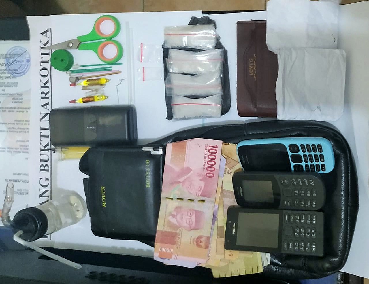 Transaksi Narkoba, Tiga Orang Pria Diringkus Polisi