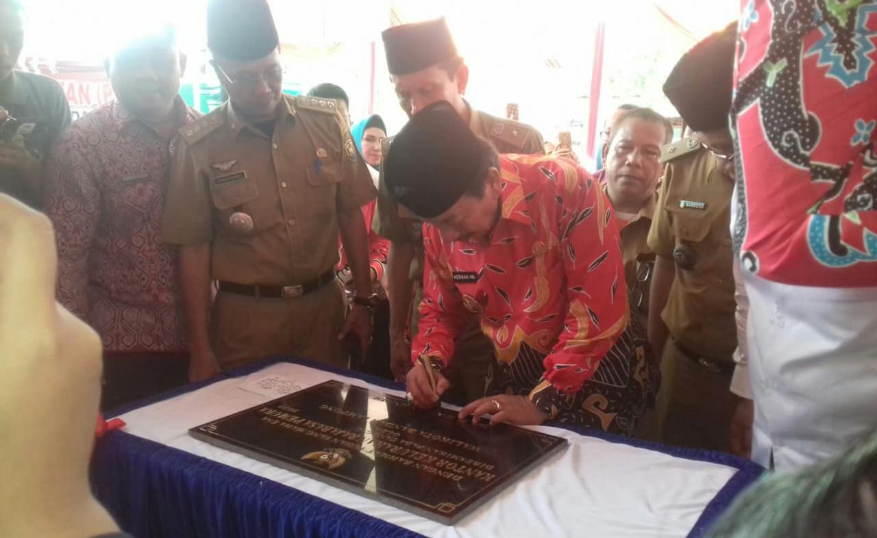 Peresmian Kelurahan, Herman  HN : Layani Masyarakat dengan Baik