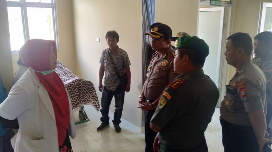 Sedang Menyiram Lahan Kebun, Dada dan Perut Komang Tertembus Peluru Senpi Rakitan