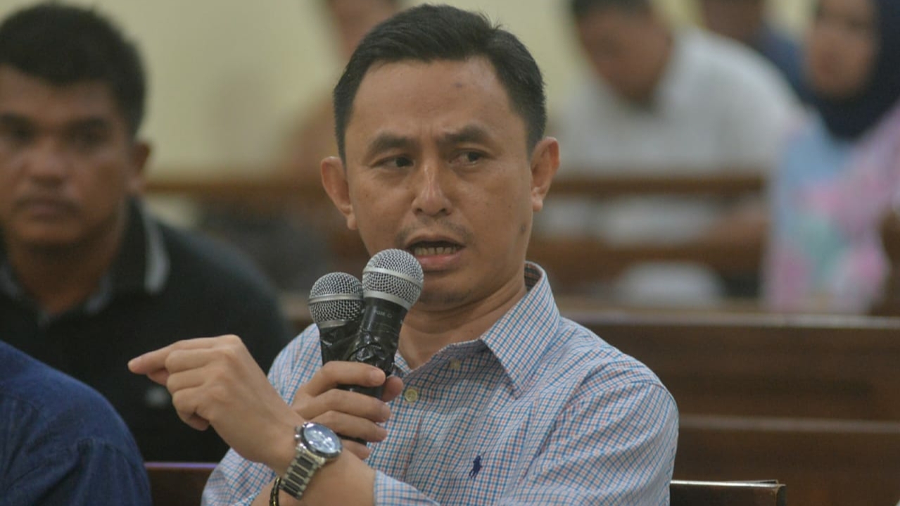 Wan Hendri Mengaku Serahkan Uang Fee ke Agung Rp460 Juta