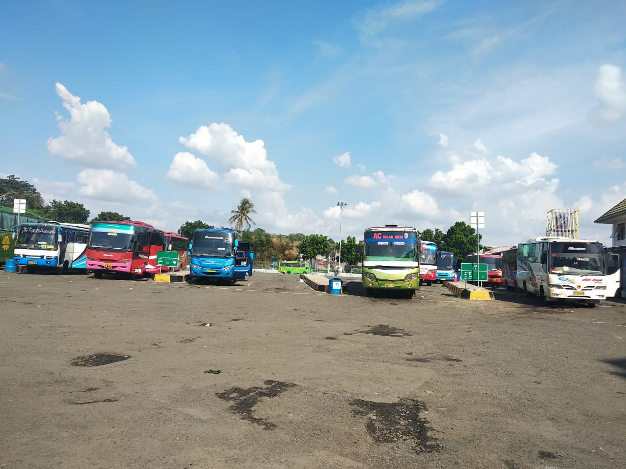 Kepala Terminal Pesimis Terminal Rajabasa Jadi Modern dan Bertaraf Internasional