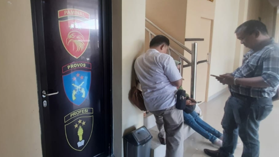 Diduga Mesum, Oknum Polisi Digrebek Warga