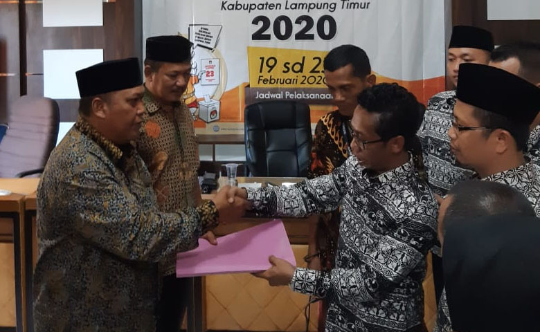 Perdana, Balon Kada Perseorangan Serahkan Dukungan